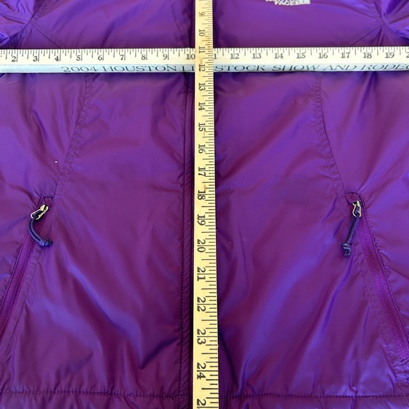 The North Face Jacket, Women’s size Large - Picture 8 of 11